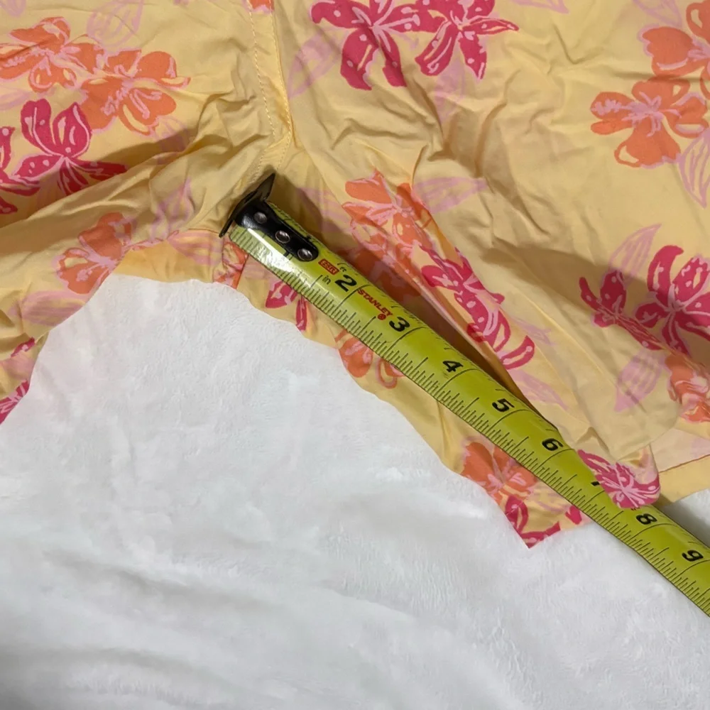 LILLY PULITZER Men's Floral Print Swim Trunks